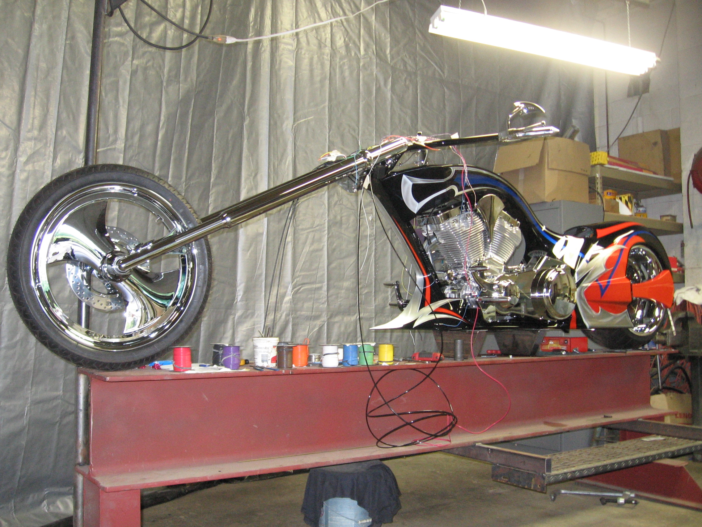 Metal Therapy Assembly